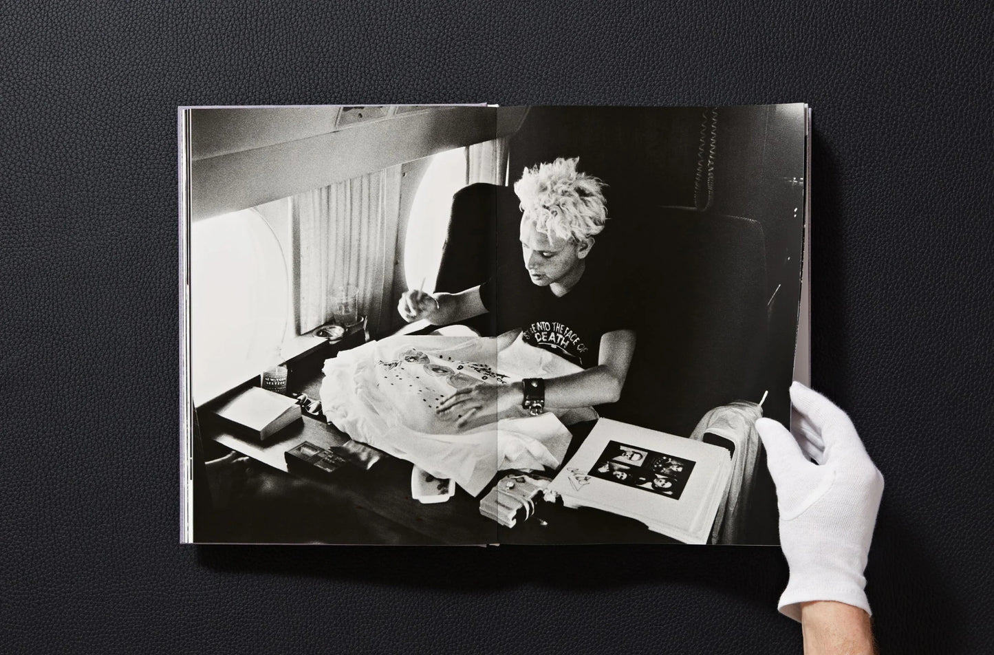 Taschen Anton Corbijn'in Depeche Mode'u