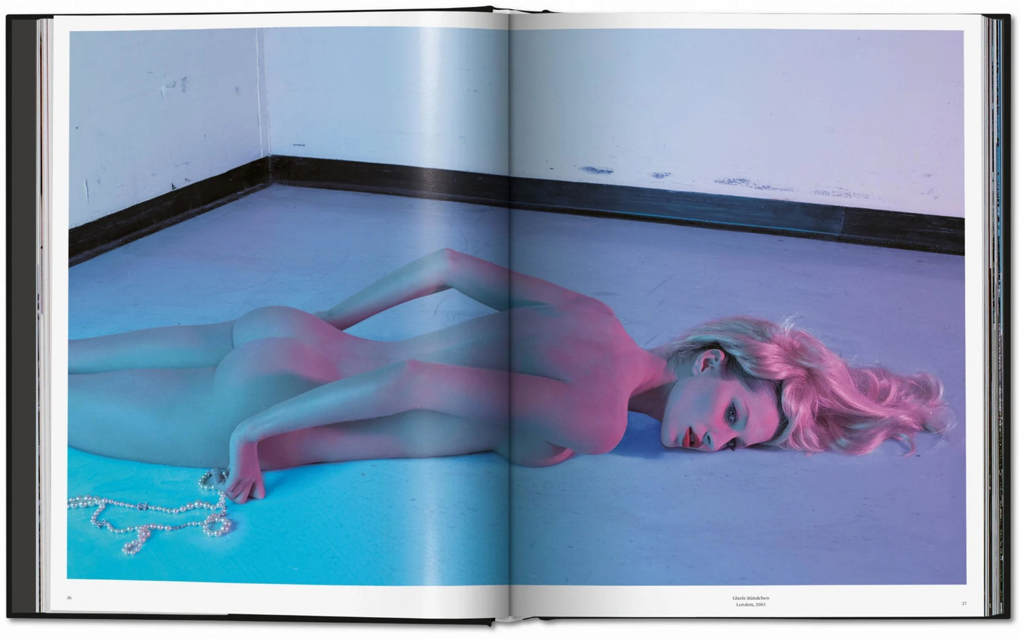 Taschen Mert Alas and Marcus Piggott