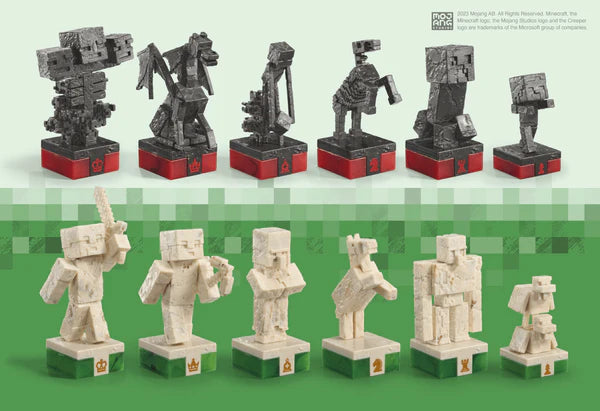 Noble Collection Minecraft Chess Set