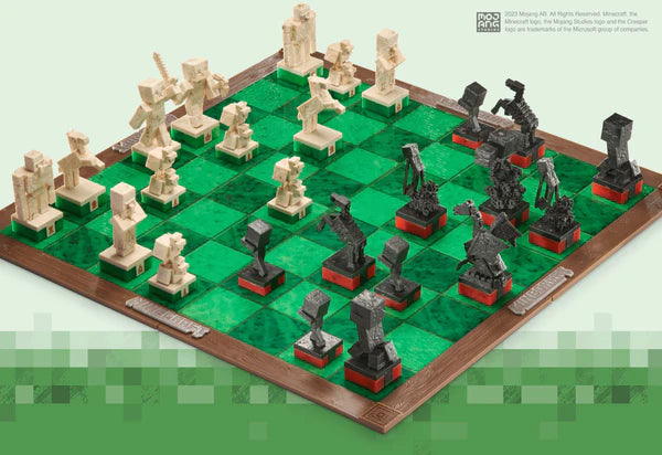 Noble Collection Minecraft Chess Set
