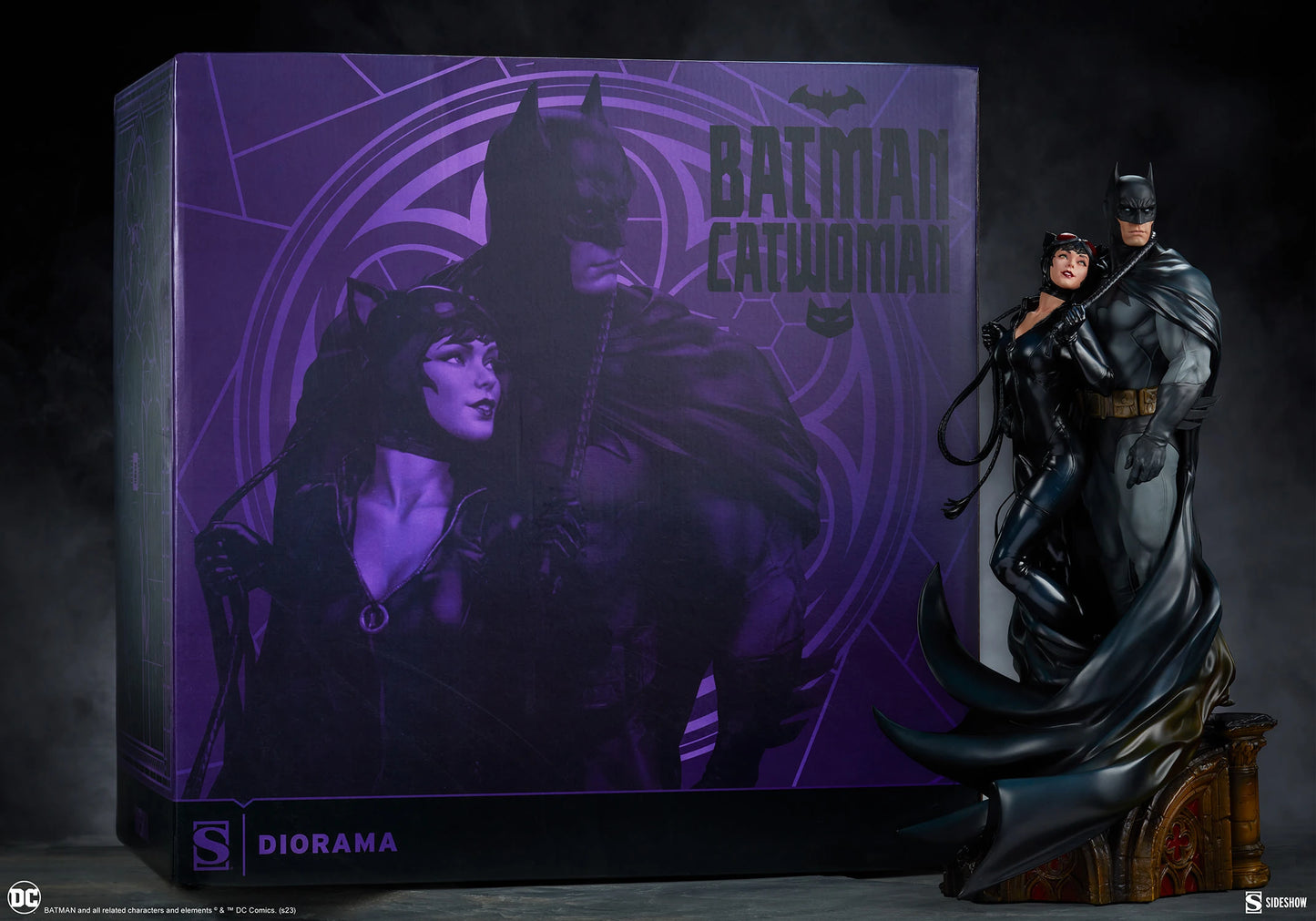 Sideshow Batman and Catwoman Diorama