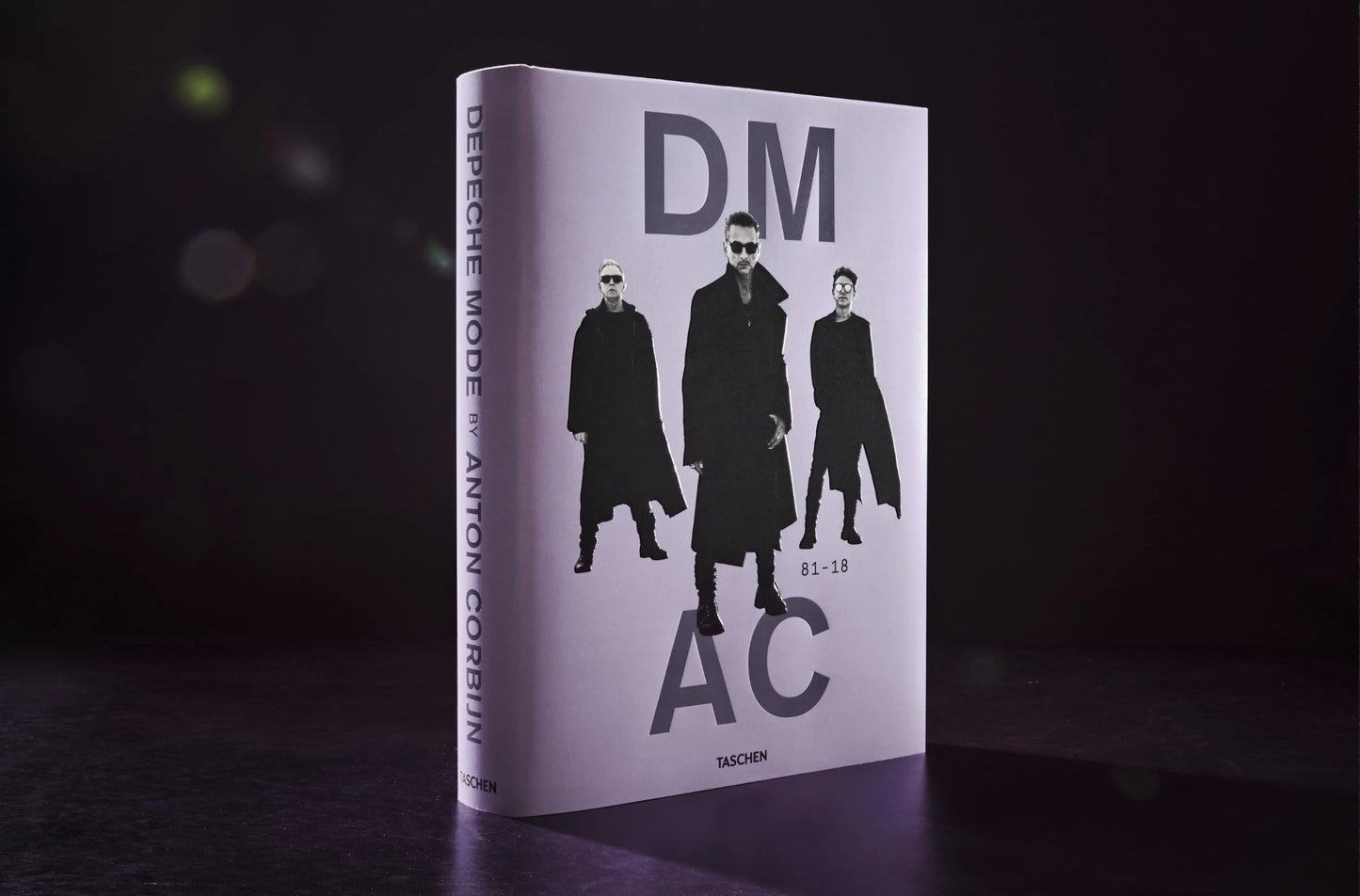 Taschen Anton Corbijn'in Depeche Mode'u